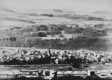 Fernblick über das Ruhrtal, Hüsten und Herdringen bis Kloster Oelinghausen, undatiert, um 1920?