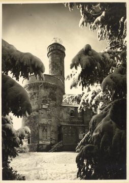 Der Astenturm bei Winterberg im Raureif, undatiert (1920er Jahre?)