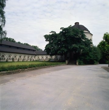 Krematorium und Aussegnungshalle des Zentralfriedhofes