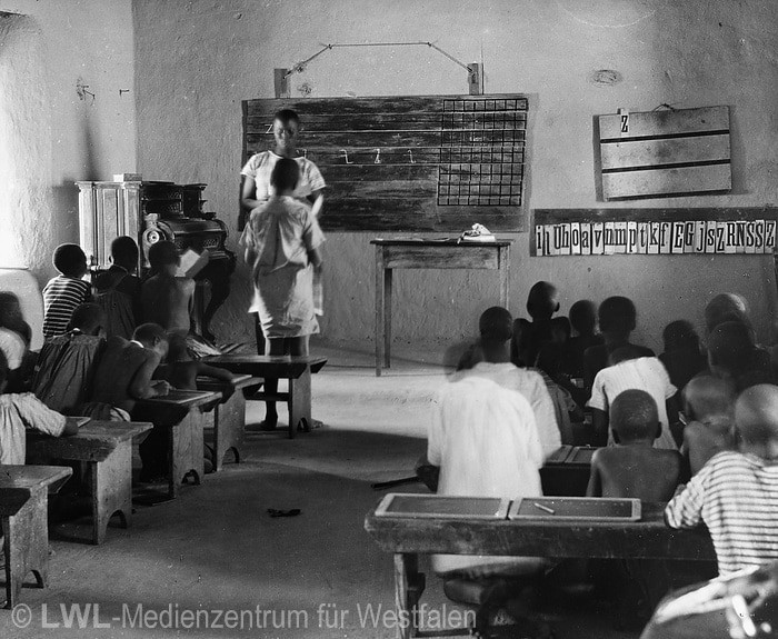 01_5717 MZS 136 Lichtbildreihe "Deutsches Leben und Siedlung in Südwestafrika"