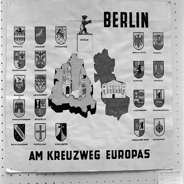 Ausstellung Unteilbares Deutschland: Schülerbild "Berlin am Kreuzweg Europas" (Landeshaus, Freiherr vom Stein-Platz)