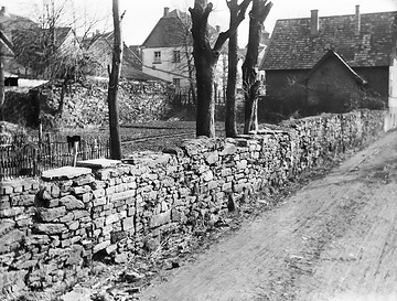 Bruchsteinmauer - Teil der einstigen Stadtbefestigung