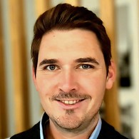 Foto auf dem Oliver Ebel-Brinkschulte zu sehen ist. Foto auf dem Oliver Ebel-Brinkschulte zu sehen ist.