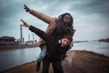 Der junge Ghanaer Kojo träumt davon, in Hamburg ein besseres Leben zu führen. Bild aus York-Fabian Raabes "Borga" (2020).<br>Foto: Across Nations Filmverleih