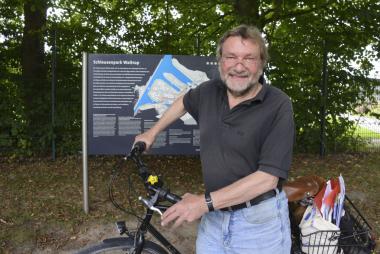 Herbert Niewerth leitet die Radtour ins Münsterland.<br>Foto: LWL/Hudemann