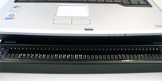 Laptop mit Braillezeile