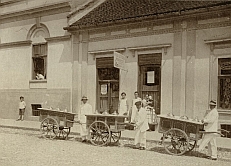 Eiskarren-Verkauf, um 1900