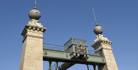 De scheepslift Henrichenburg (in Waltrop)