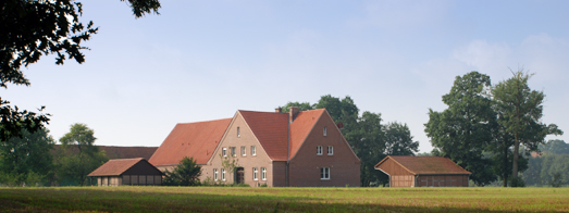 Nordansicht der gesamten Hofanlage 