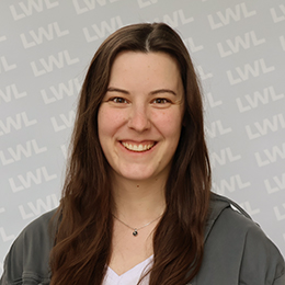 Frau Elisa Tegeder