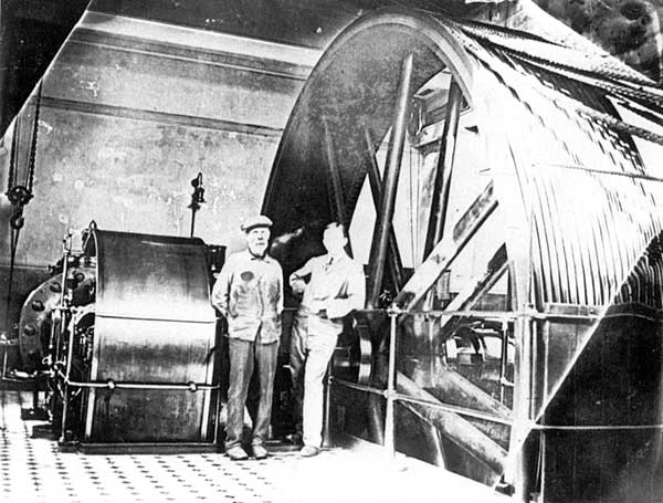 Die Dampfmaschine in Cromford, Fotografie um 1920