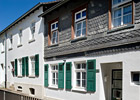 Straßenseite der Harzer Häuser