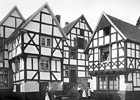 In der Freiheit Wetter ließen sich ab 1661 Messerschmiede aus dem Bergischen Land nieder. Auch in dem Fünfgiebeleck, einem Ensemble mit Häusern aus dem 17. Jahrhundert, wohnten einstmals Messerschmiede-Familien.