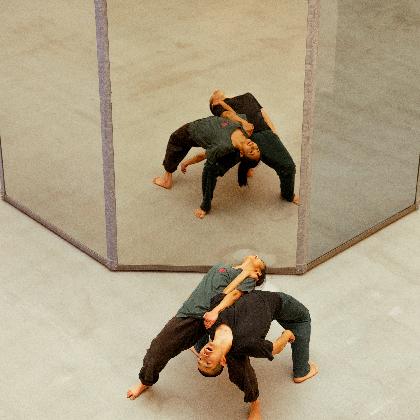 Tanzperformance: Inside/Out