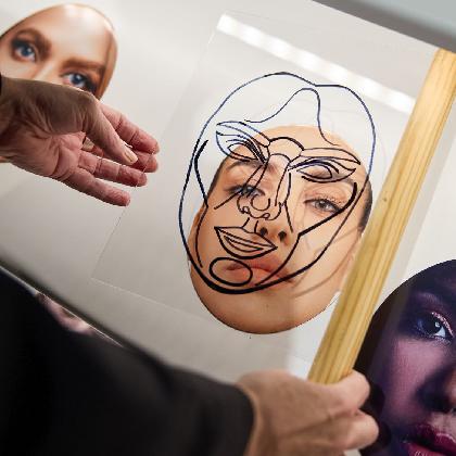 Behind Beauty - Hinter den Kulissen der Schönheitsindustrie