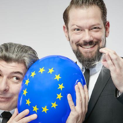 ONKeL fISCH blickt zurück - der satirische Jahresrückblick