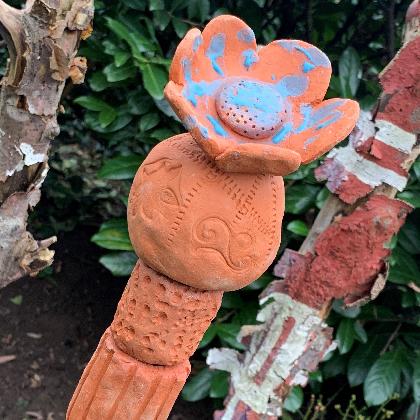 Gartenstecker aus Ton