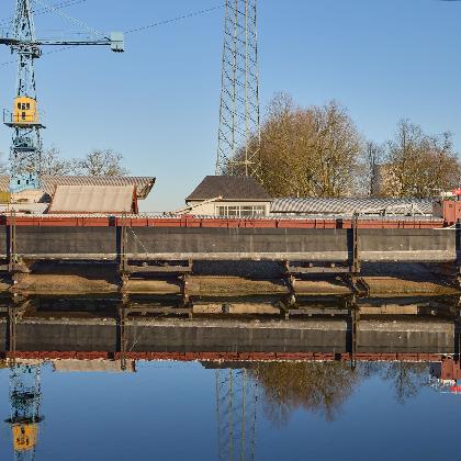 Von Nixe, Ostara und Cerberus