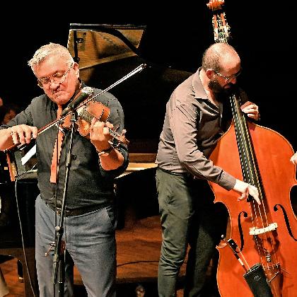 Chris Hopkins' Funtastenfest