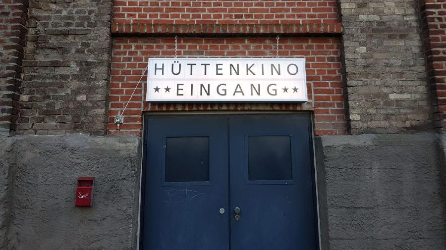 Eingang_Kino 16x9.jpg