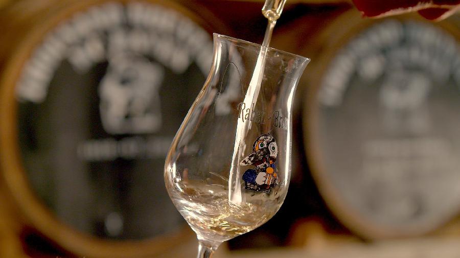 15625614_10208238589027684_6277571584417403256_o 16x9.jpg