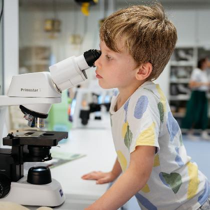 Workshop Mikroskopieren | ab 8 Jahre