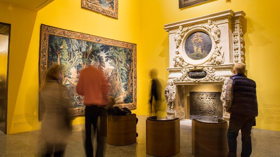 Ein Ausstellungsraum im Museum aus dem Barock. 