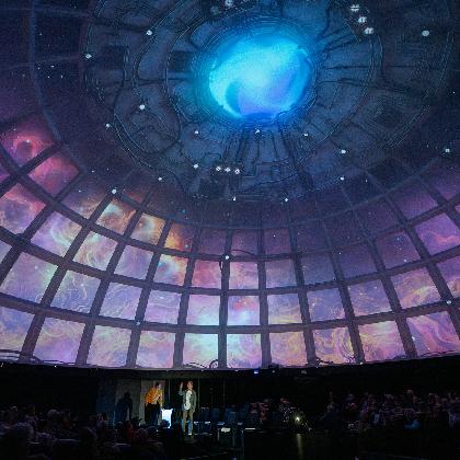 Freuynde + Gaesdte präsentieren Planet Robinson