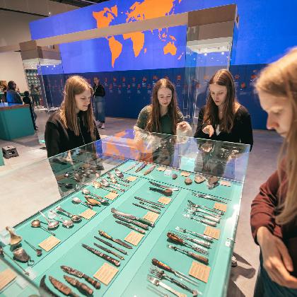 Vom einfachen Löffel zum Kunstkammerstück. Aspekte historischer Bestecke