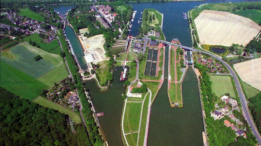 Luftbild Schleuseninsel 16x9.jpg