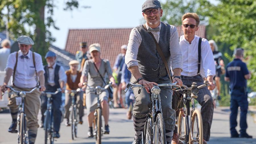 Tweed-Ride_13736-007 16x9.jpg