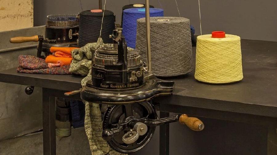 Rundstrickmaschine_13055-032 16x9.jpg