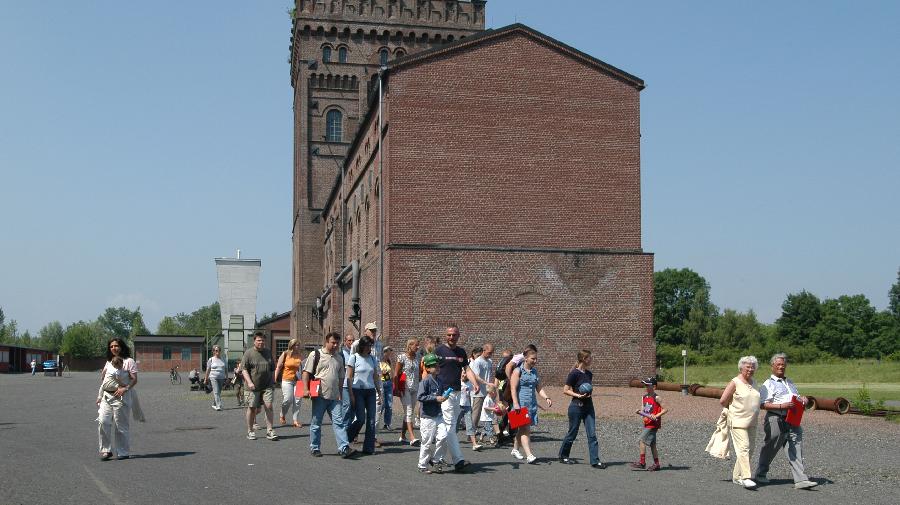 11152-002 16x9.jpg