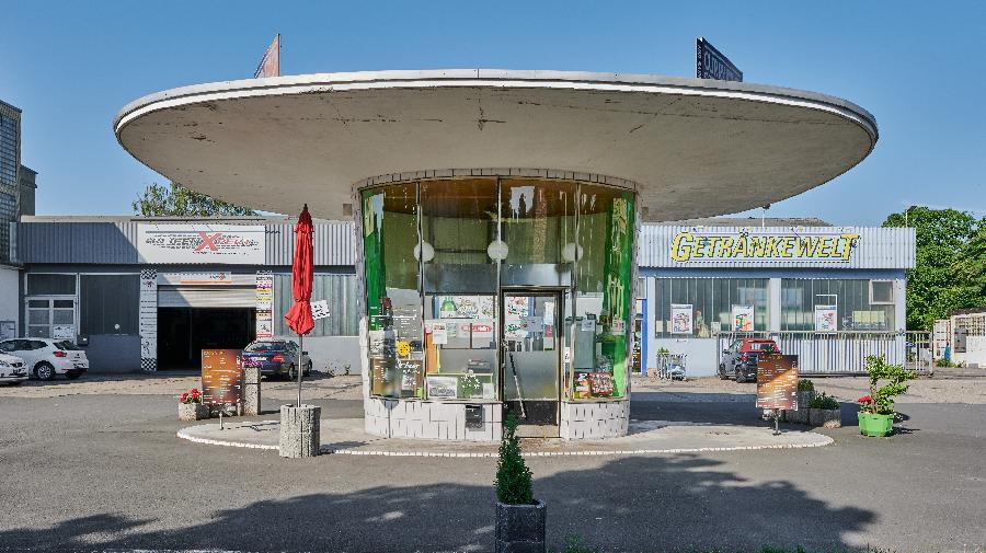 Tankstelle aus der Ausstellung "Upgrade!": 
