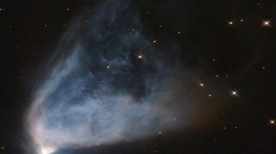 Hubbles veränderlicher Nebel im Weltall.