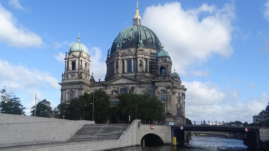 Czierpka_Berlin3 16x9.jpg