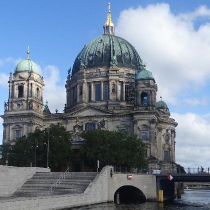 Berlin - mitten durch und drum herum