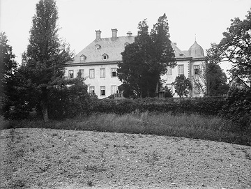 Schloss Erpernburg, Parkseite