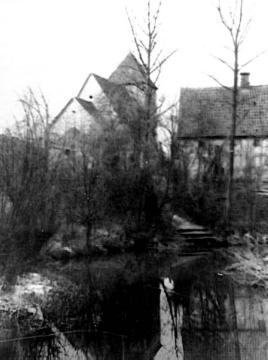 St. Agatha-Kirche und Dorfteich, um 1910?