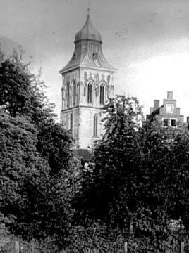 Blick auf den St. Martini-Kirchturm