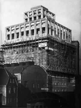 Braugebäude der Dortmunder Union-Brauerei im Bau (Fertigstellung 1926)