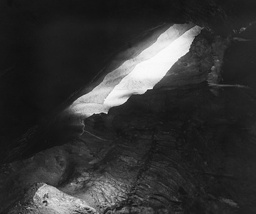 Tropfsteinvorhang in der Dechenhöhle bei Letmathe- Dröschede
