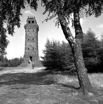 Der Bismarckturm auf dem Stuckenberg