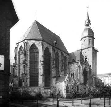 St. Reinoldi-Kirche, Chorseite mit Blick auf die Turmhaube
