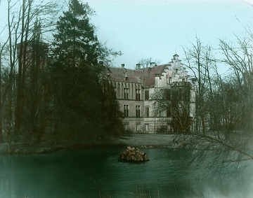 Ehemaliges Rittergut Haus Lohe bei Westönnen, bezeugt seit 1281, Aufnahmedatum der Fotografie ca. 1913.