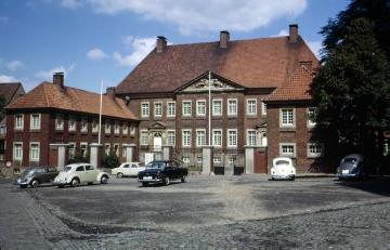Von Kettelersche Kurie, Dompropstei, Domplatz 28-31, erbaut 1712-1718
