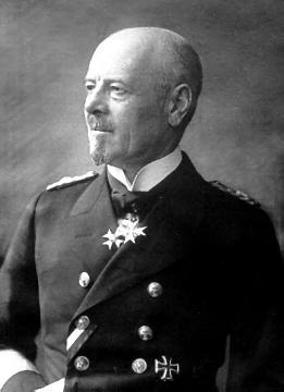 Befehlshaber im Ersten Weltkrieg: Franz Ritter von Hipper (1863-1932), Admiral der deutschen Hochseeflotte in der Skagerrakschlacht 1916. Porträt mit Orden Pour le Mérite, verliehen 1916.