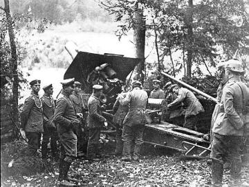Kriegsjahr 1914: Schwerer Mörser (Kaliber 42 cm?) mit deutschen Soldaten