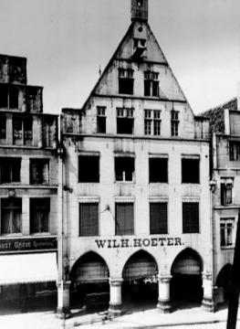 Das Geschäftshaus Wilhelm Hoeter am Roggenmarkt 1