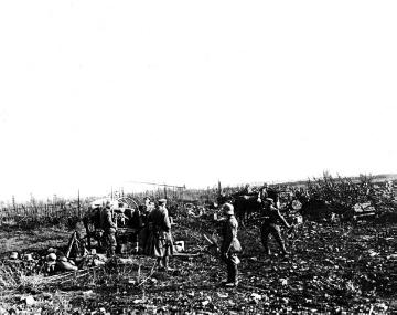 Infanterie im Ersten Weltkrieg: Funkstation in der Champagne (Frankreich) 1917